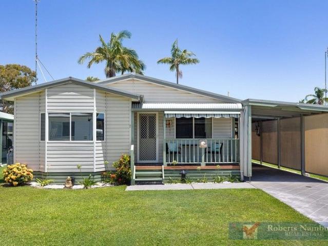 House for sale in Valla Beach
