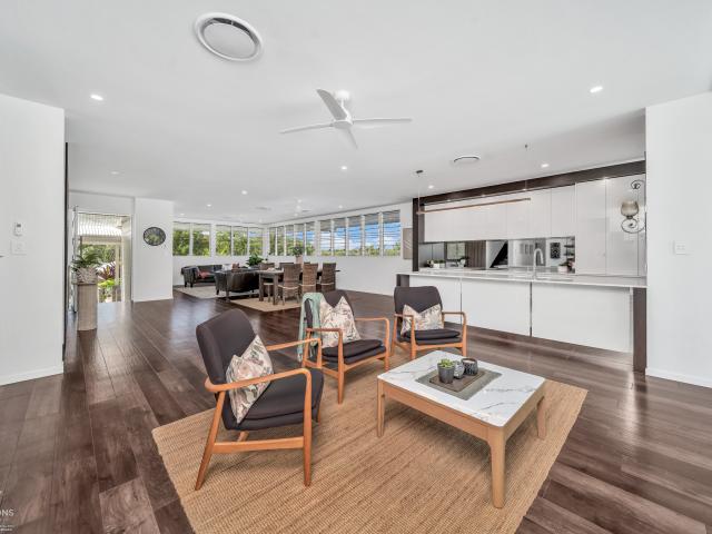House for sale in Palm Cove, Queensland