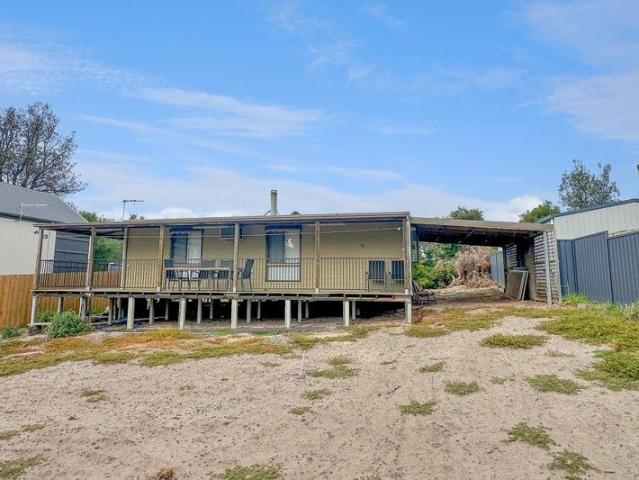 House for sale in Woodside Beach, Victoria