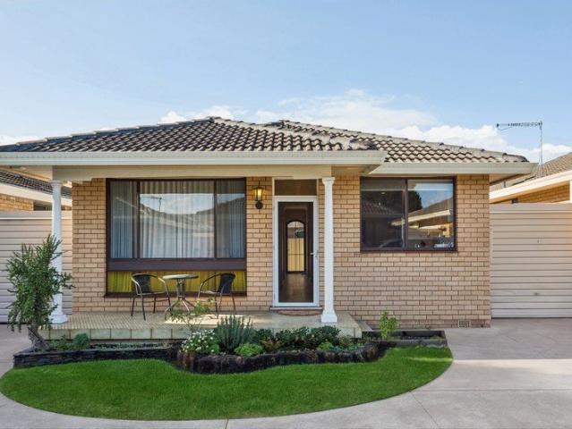 Villa for sale in Sydney, New South Wales