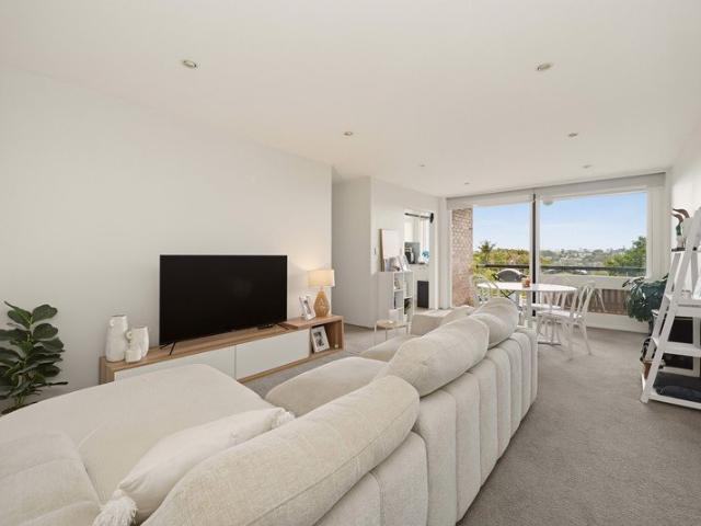 Apartment for sale in Eastern Suburbs, Sydney