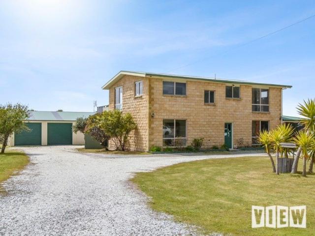 House for sale in Lulworth, Tasmania