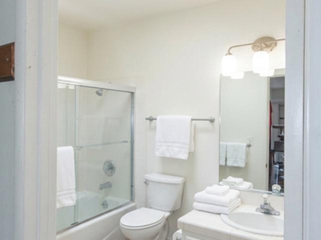 Room for rent in Capistrano Beach, California