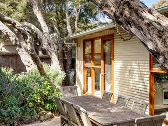 House for sale in Point Lonsdale, Borough of Queenscliffe