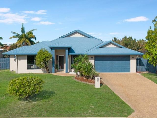 House for sale in Bushland Beach, Townsville City