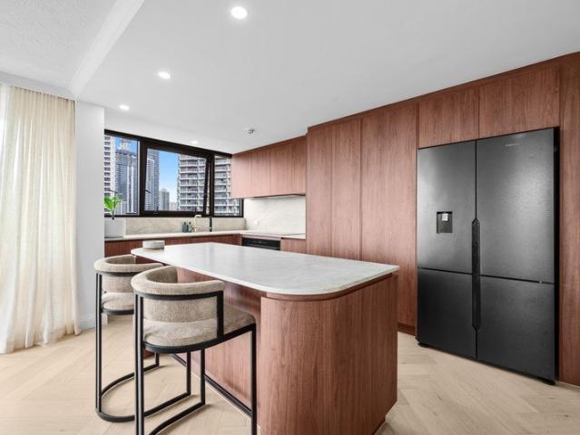 Apartment for sale in Surfers Paradise, Gold Coast City