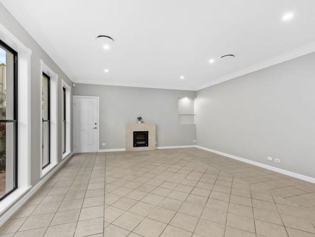 Townhouse for rent in Fernbrook, Queensland