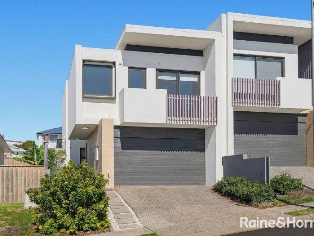 House for sale in Lake Cathie, New South Wales