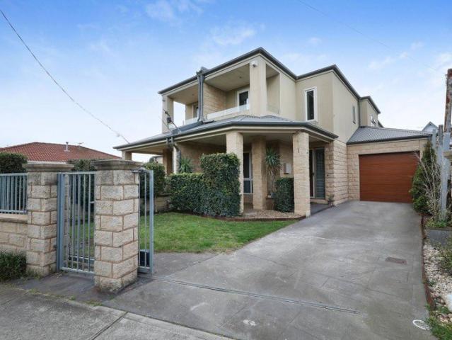 Townhouse for rent in Camerons Creek, Victoria