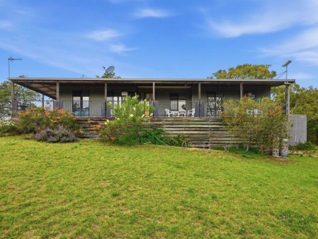 House for sale in Paradise Beach, Shire of Wellington