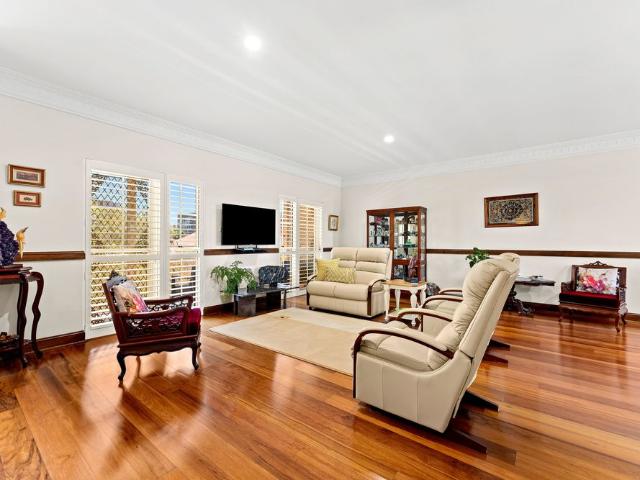 Townhouse for rent in Wollongong West, New South Wales