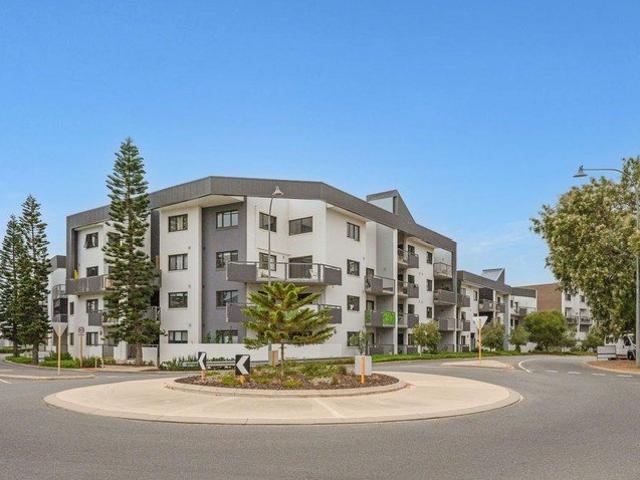 Apartment for sale in North Coogee, Western Australia