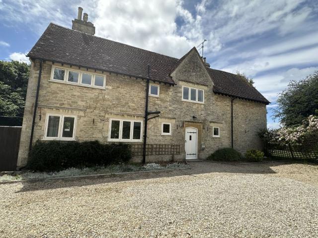House for rent in Fossebridge, Gloucestershire