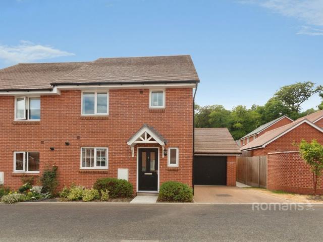 House for rent in Blackwater and Hawley, Hart