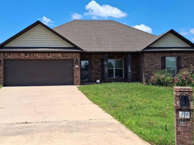 House for sale in Ark