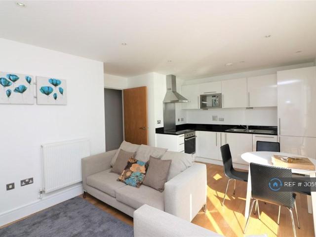 Apartment for rent in Millwall, Greater London