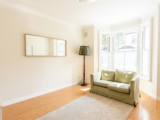 Apartment for rent in London Borough of Hammersmith and Fulham, Greater London