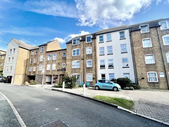 Apartment for rent in Margate Old Town, Acol