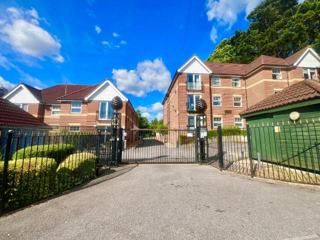 Apartment for rent in Bitterne Park, City Of Southampton