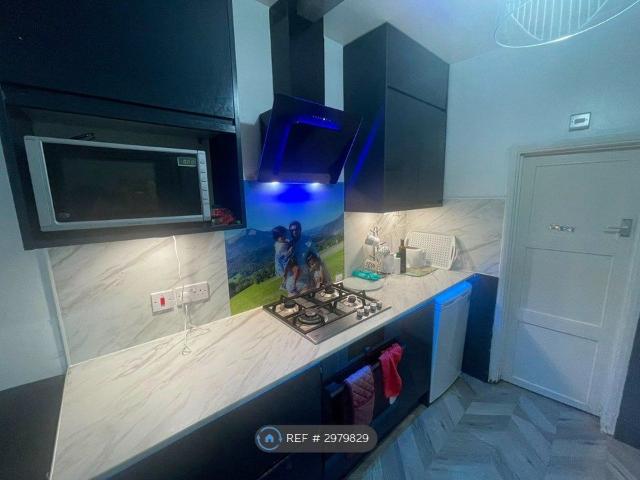 House for rent in Luton, Chatham