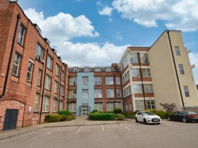 House for sale in Leisure Village, Kettering