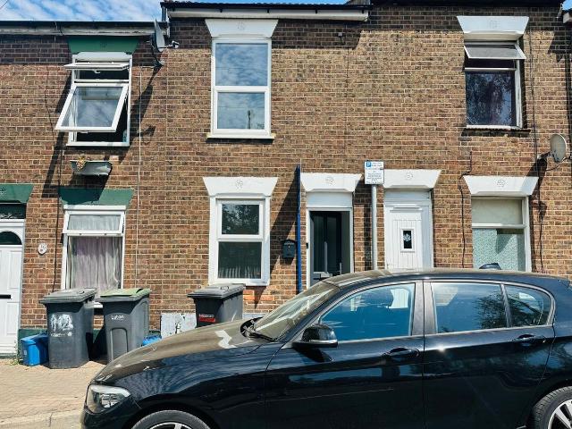 House for rent in Spring Park, Luton