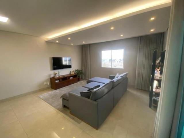 Apartamento venda em Região Geográfica Imediata de Belo Horizonte, Região Metropolitana de Belo Horizonte