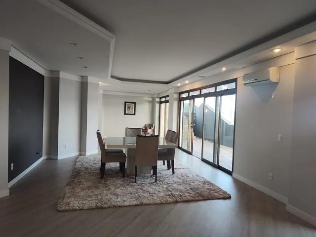 Apartamento venda em Região Geográfica Imediata de Florianópolis, Desterro