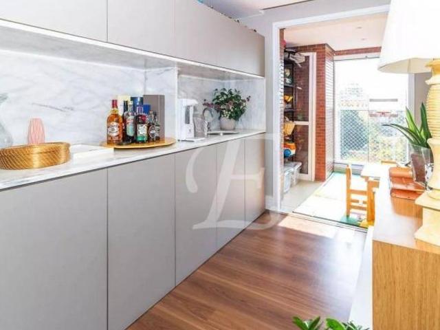Apartamento venda em Região Imediata de São Paulo, Região Metropolitana de São Paulo