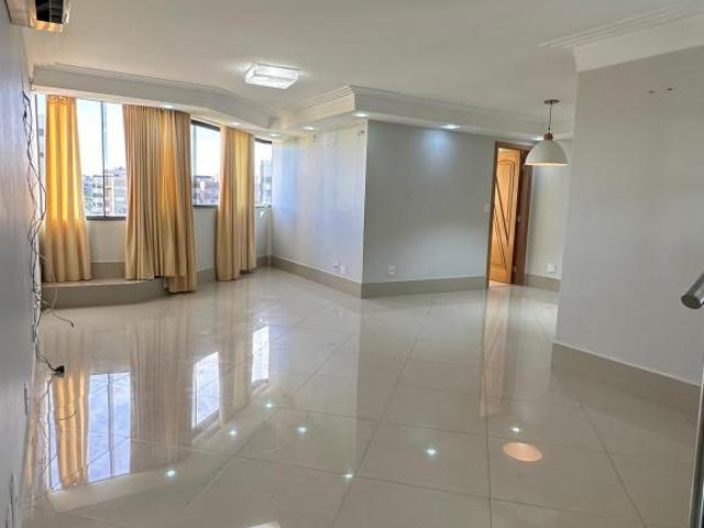 Apartamento venda em Região Geográfica Imediata do Distrito Federal, Região Integrada de Desenvolvimento do Distrito Federal e Entorno