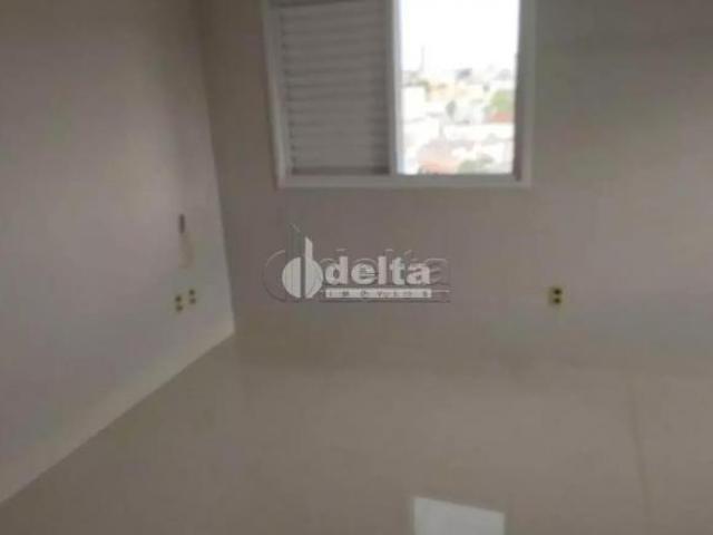 Apartamento venda em Região Geográfica Imediata de Uberlândia, Oliveira Fortes