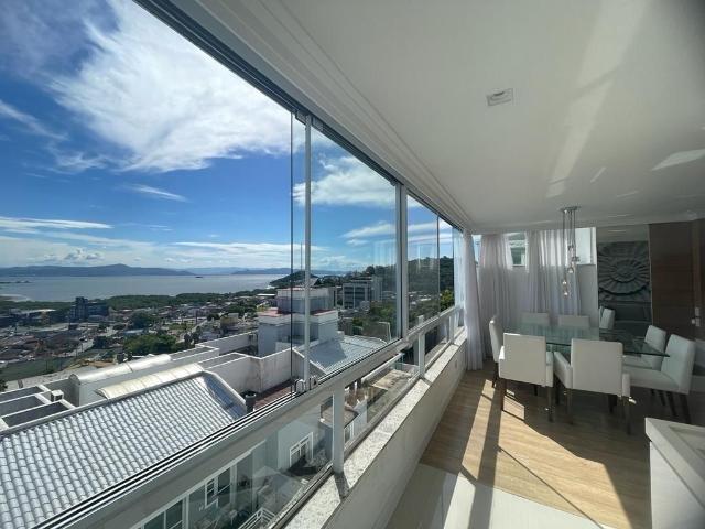 Cobertura venda em Itacorubi, Florianópolis
