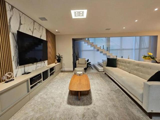 Apartamento venda em Região Imediata de São José dos Campos, Região Metropolitana do Vale do Paraíba e Litoral Norte
