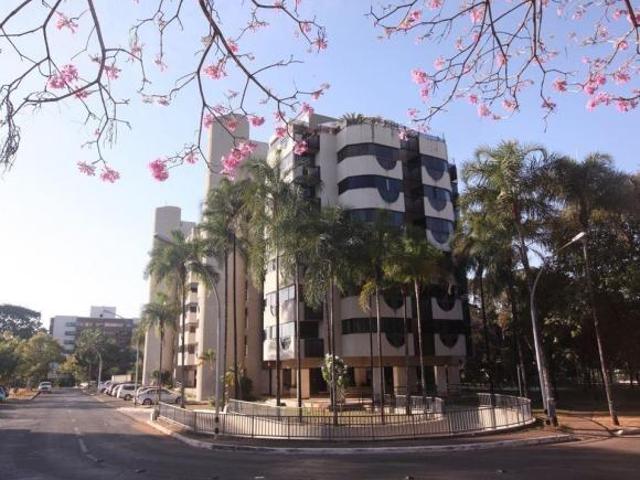 Apartamento venda em SQN 107, Plano Piloto