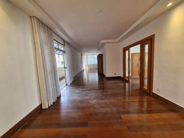 Cobertura aluguel em Lourdes, Belo Horizonte