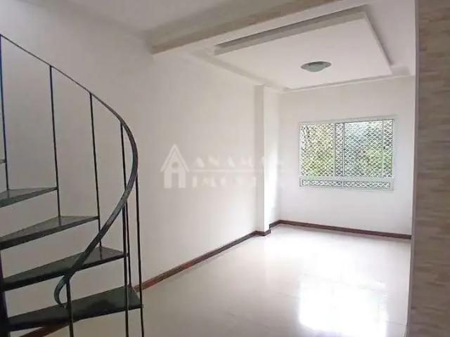 Cobertura aluguel em Jardim Leonor, Cotia