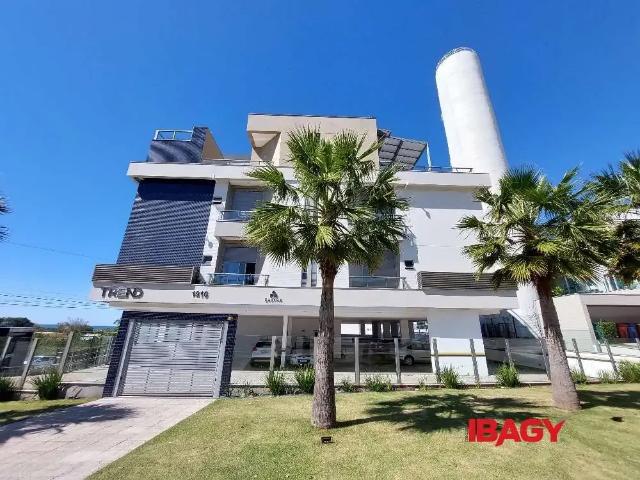 Cobertura aluguel em Campeche, Desterro