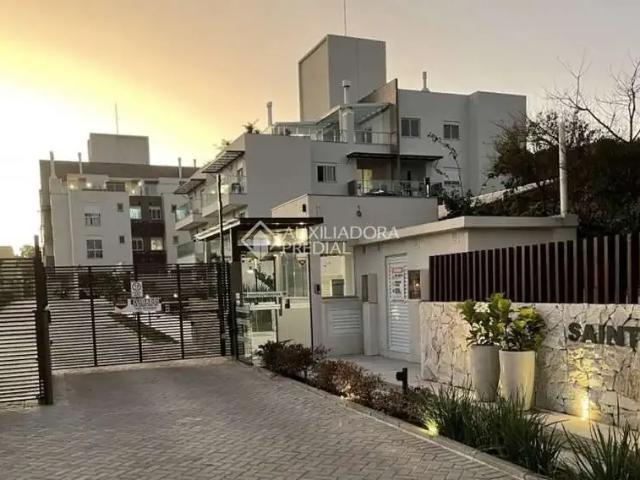 Cobertura aluguel em Região Geográfica Imediata de Florianópolis, Desterro