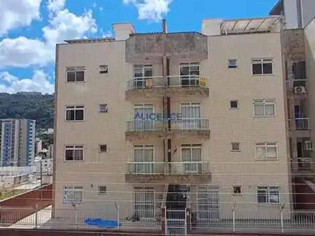Cobertura aluguel em Região Geográfica Imediata de Juiz de Fora, Juiz de Fora