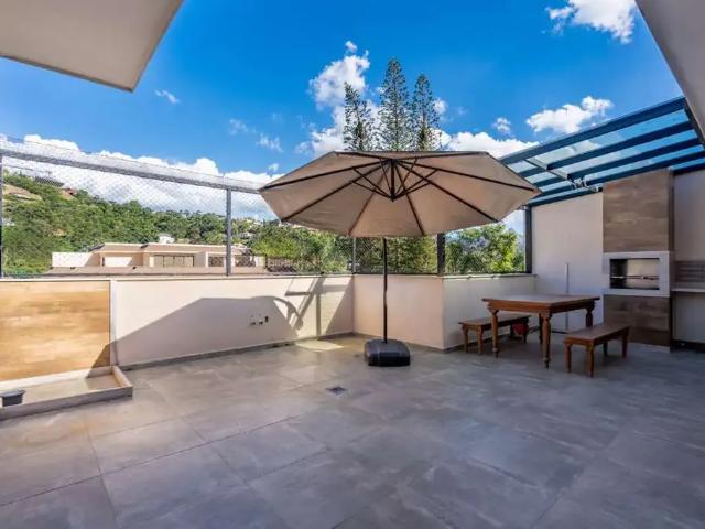 Cobertura aluguel em Itaipava, Petrópolis