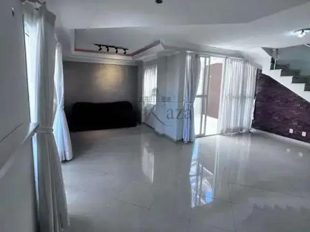 Cobertura aluguel em Região Imediata de São José dos Campos, Região Metropolitana do Vale do Paraíba e Litoral Norte
