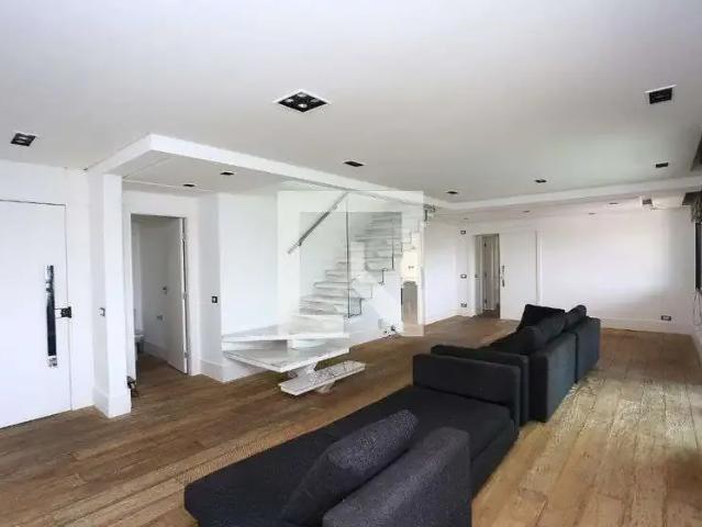 Cobertura aluguel em Vila Andrade, São Paulo