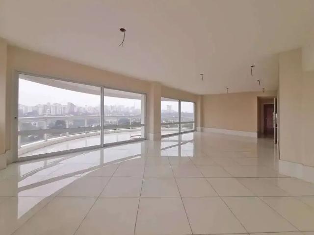 Cobertura aluguel em Região Imediata de São Paulo, Região Metropolitana de São Paulo