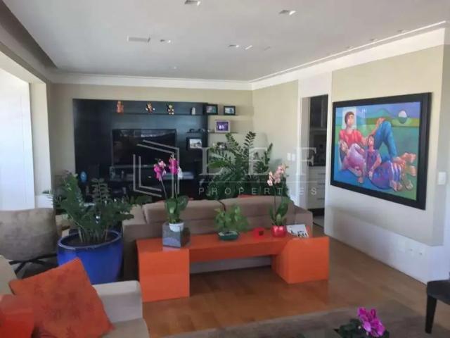 Cobertura aluguel em Sumaré, São Paulo