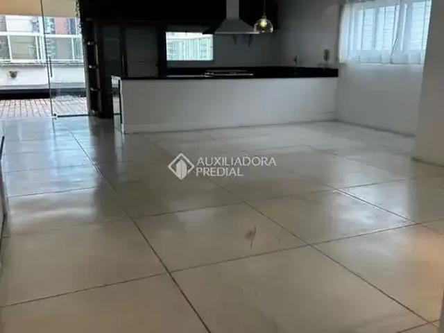 Cobertura aluguel em Região Imediata de São Paulo, Região Metropolitana de São Paulo