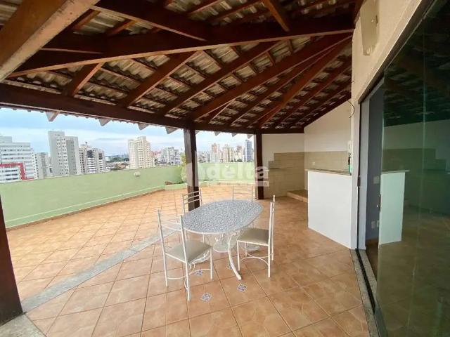 Cobertura aluguel em Região Geográfica Imediata de Uberlândia, Oliveira Fortes