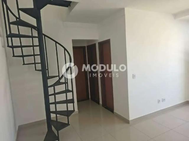 Cobertura aluguel em Região Geográfica Imediata de Uberlândia, Oliveira Fortes