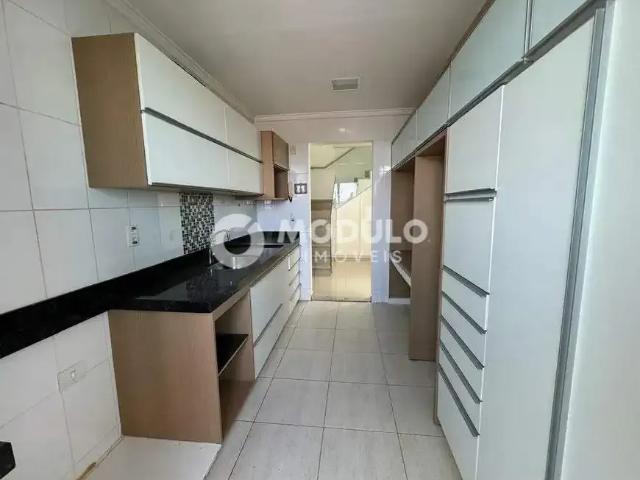 Cobertura aluguel em Região Geográfica Imediata de Uberlândia, Oliveira Fortes