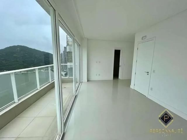Cobertura venda em Região Geográfica Imediata de Itajaí, Balneario Camboriú