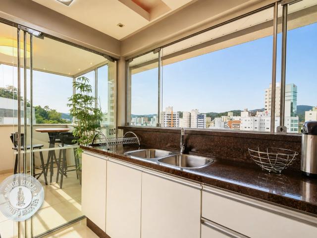 Cobertura venda em Victor Konder, Blumenau
